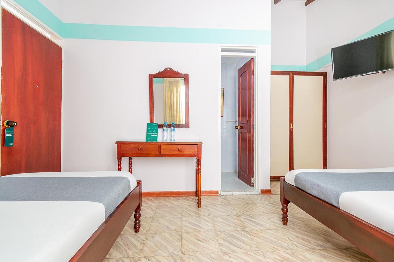Hotel Puerta Del Sol Попаян Екстериор снимка