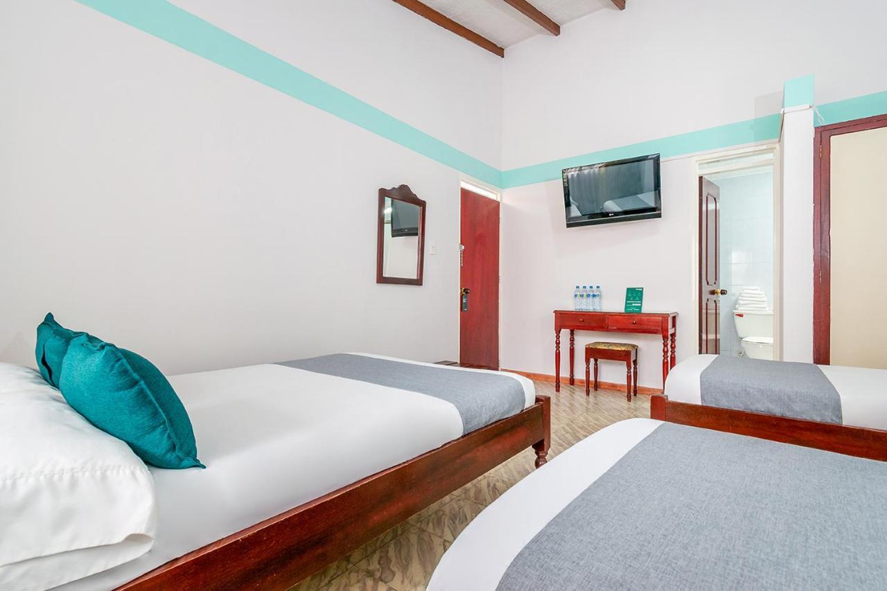 Hotel Puerta Del Sol Попаян Екстериор снимка
